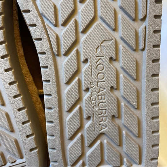 Koolaburra by UGG Victoria Short Women’s Winter Boots - Picture 9 of 11